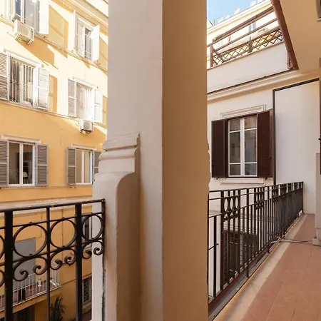 Apartment Borgognoni *